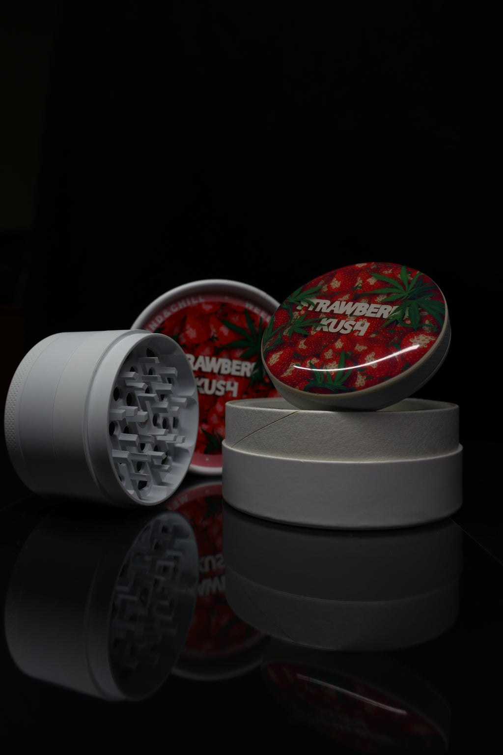 "STRAWBERRY" GRINDER